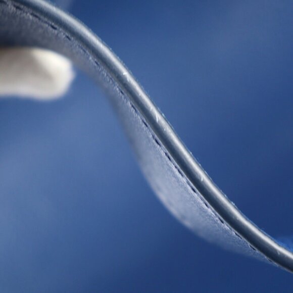 PRADA Blue Leather Shoulder Bag - Picture 8 of 9